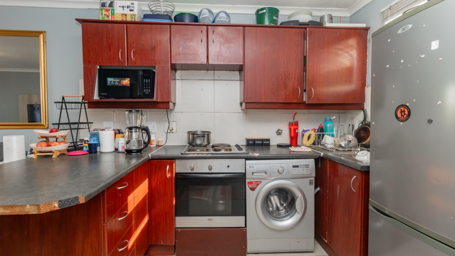 2 Bedroom Property for Sale in Pinelands Western Cape